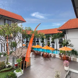 Harris Kuta Tuban Bali Отель