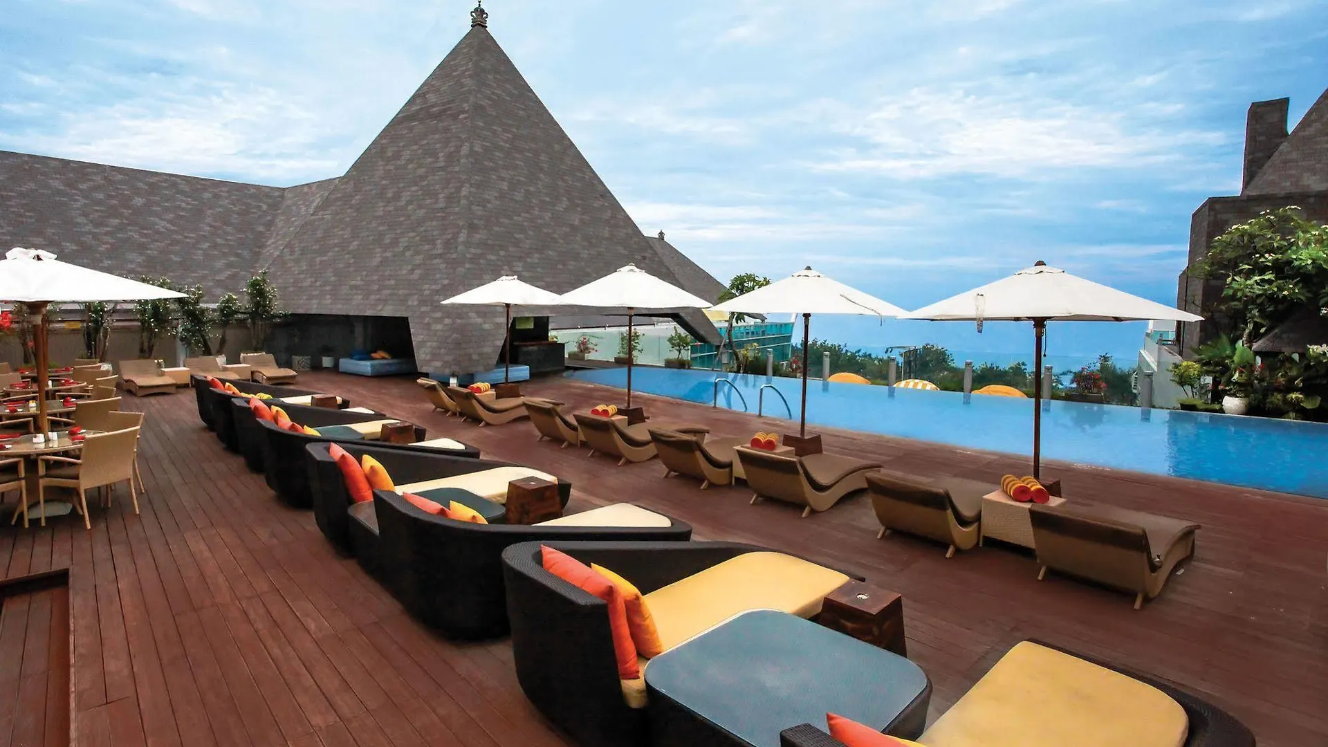The Kuta Beach Heritage Hotel - Managed By Accor